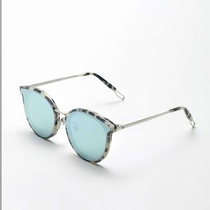 Gentle Monster Sunglass 😎